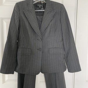 Anne Klein - Executive Collection Pinstripe Two Button Jacket with Pant Size 4P
